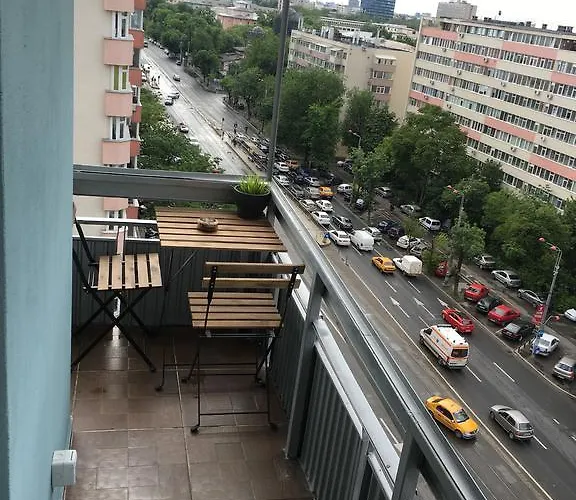 Lägenhet New Roof View Bukarest