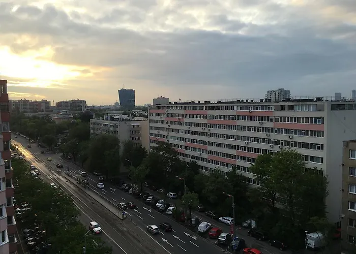 Lägenhet New Roof View