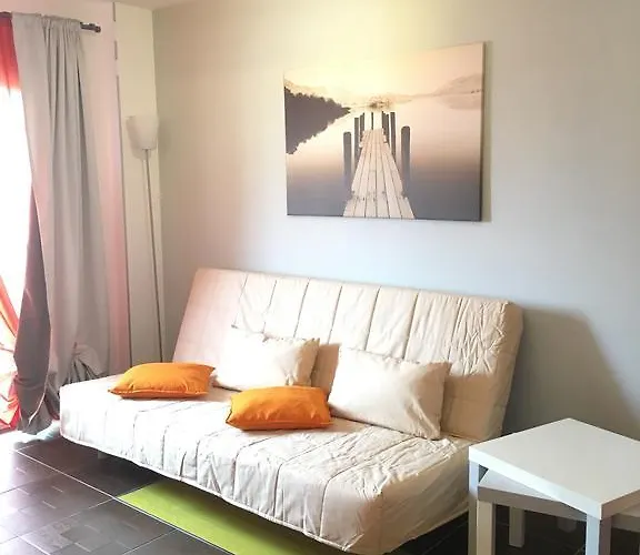 아파트 New Roof View *