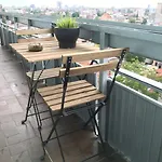 아파트 New Roof View 부쿠레슈티