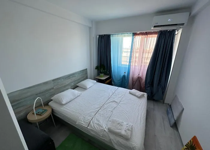 Apartman New Roof View