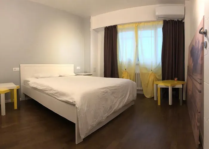 New Roof View Apartman Bukarest