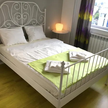 Apartament New Roof View *